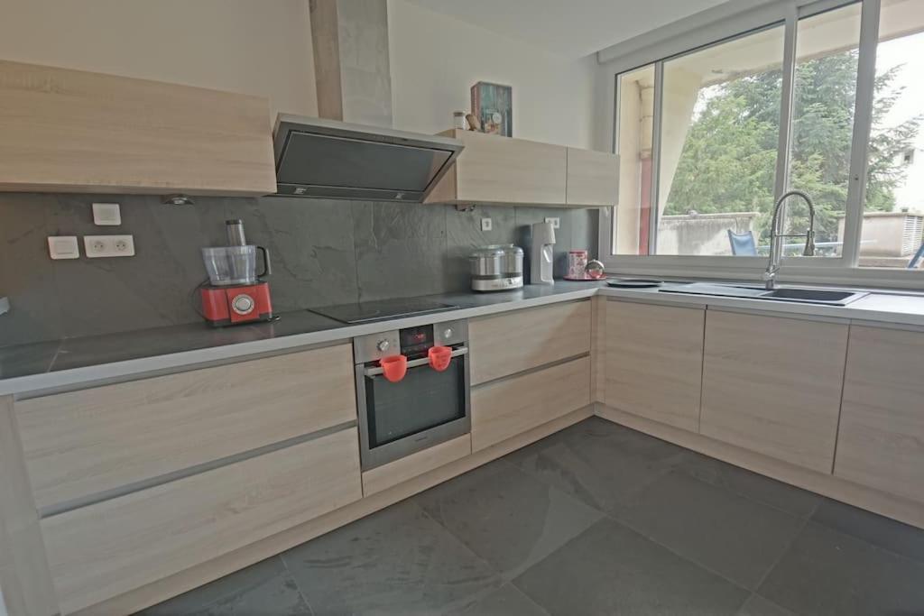 ليون Appartement Esprit Loft Coeur Monplaisir المظهر الخارجي الصورة